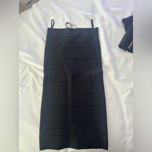 BCBG BLACK PENCIL SKIRT